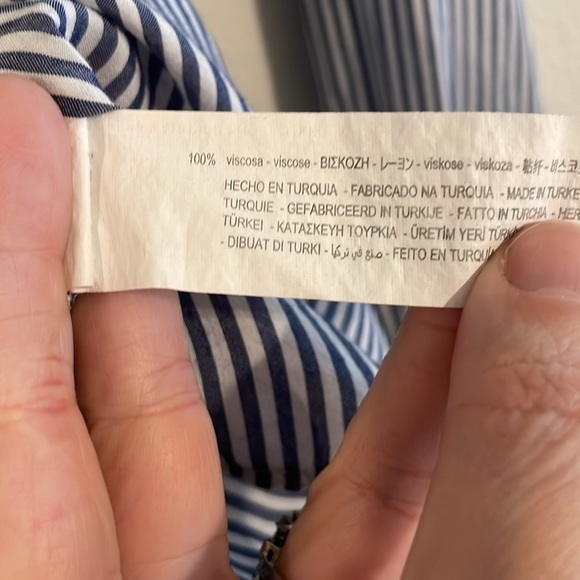 Zara Women’s Button Front Shirt Small Blue Classic Striped Lightweight Causal - Picture 11 of 16